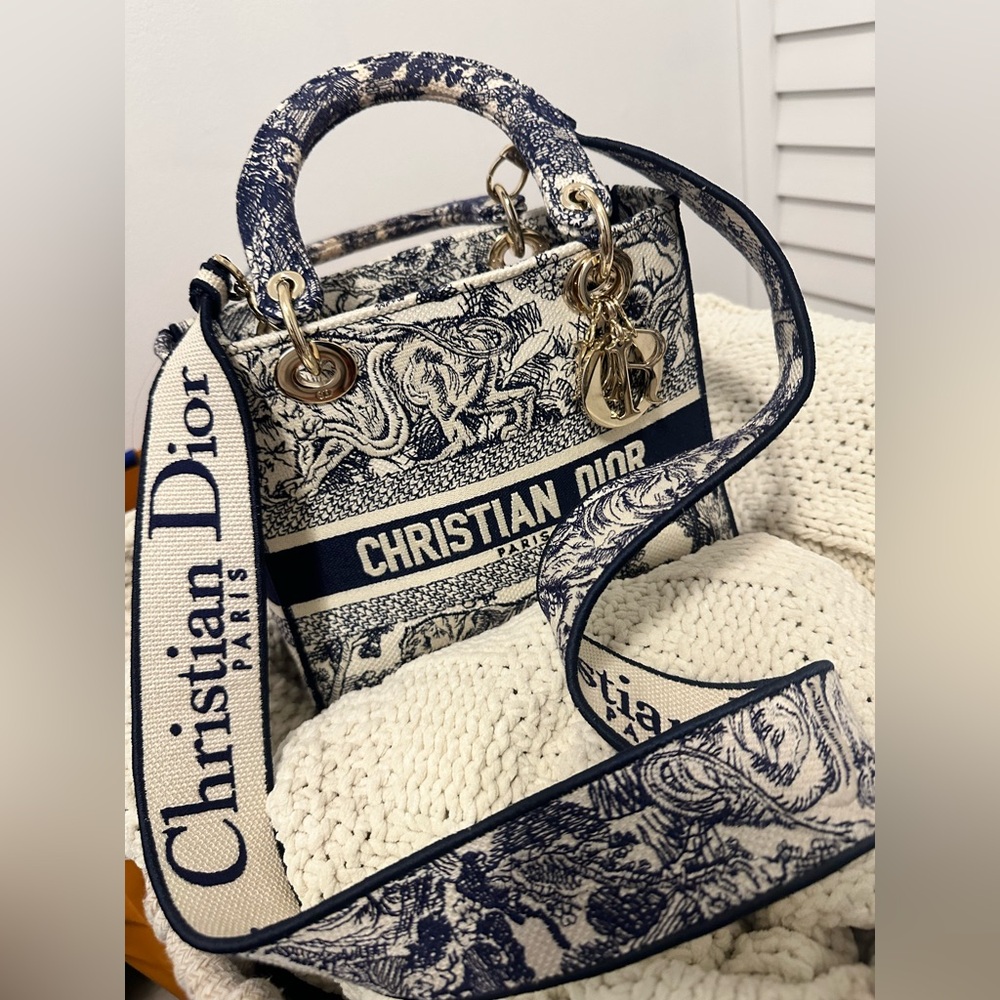 Dior Monochrome Lady D-Lite Handbag - Picture 1 of 6